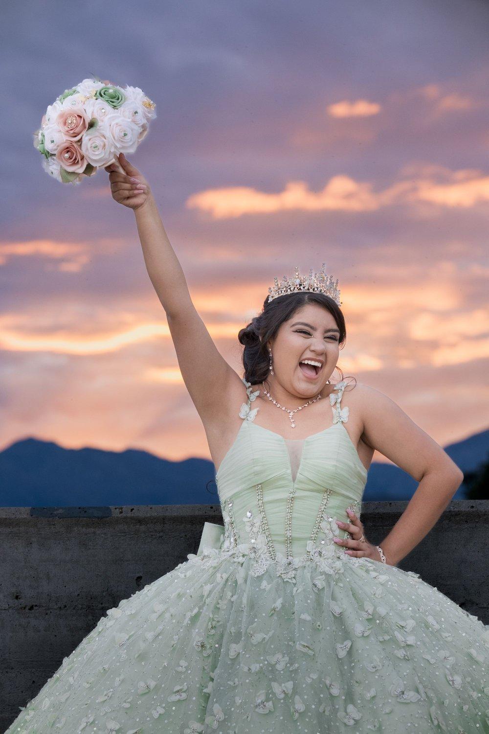 carousel-hero-element image-6